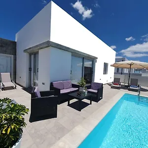 https://villa-new-york.in-canary-islands.com